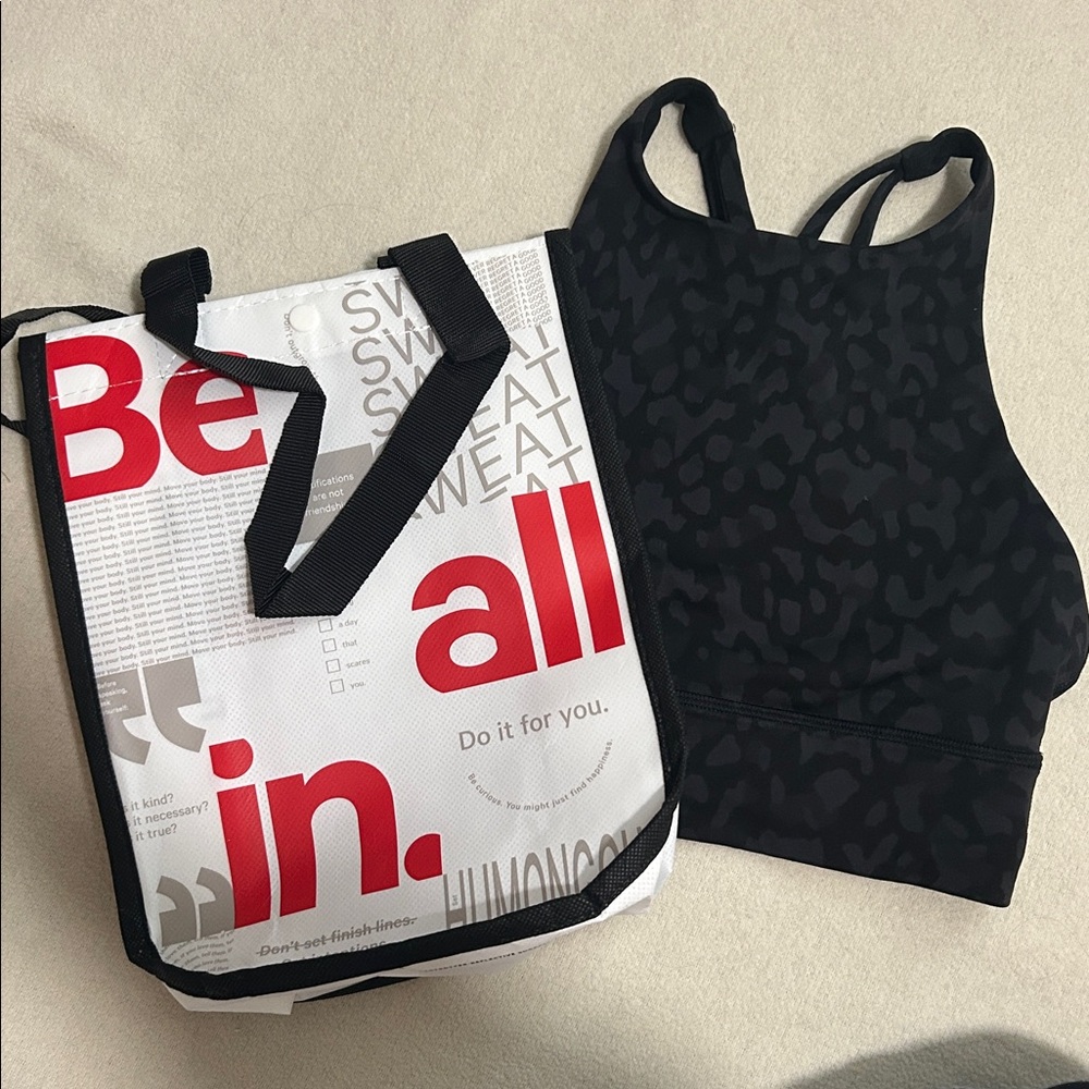 Lululemon Sports Bra size 4